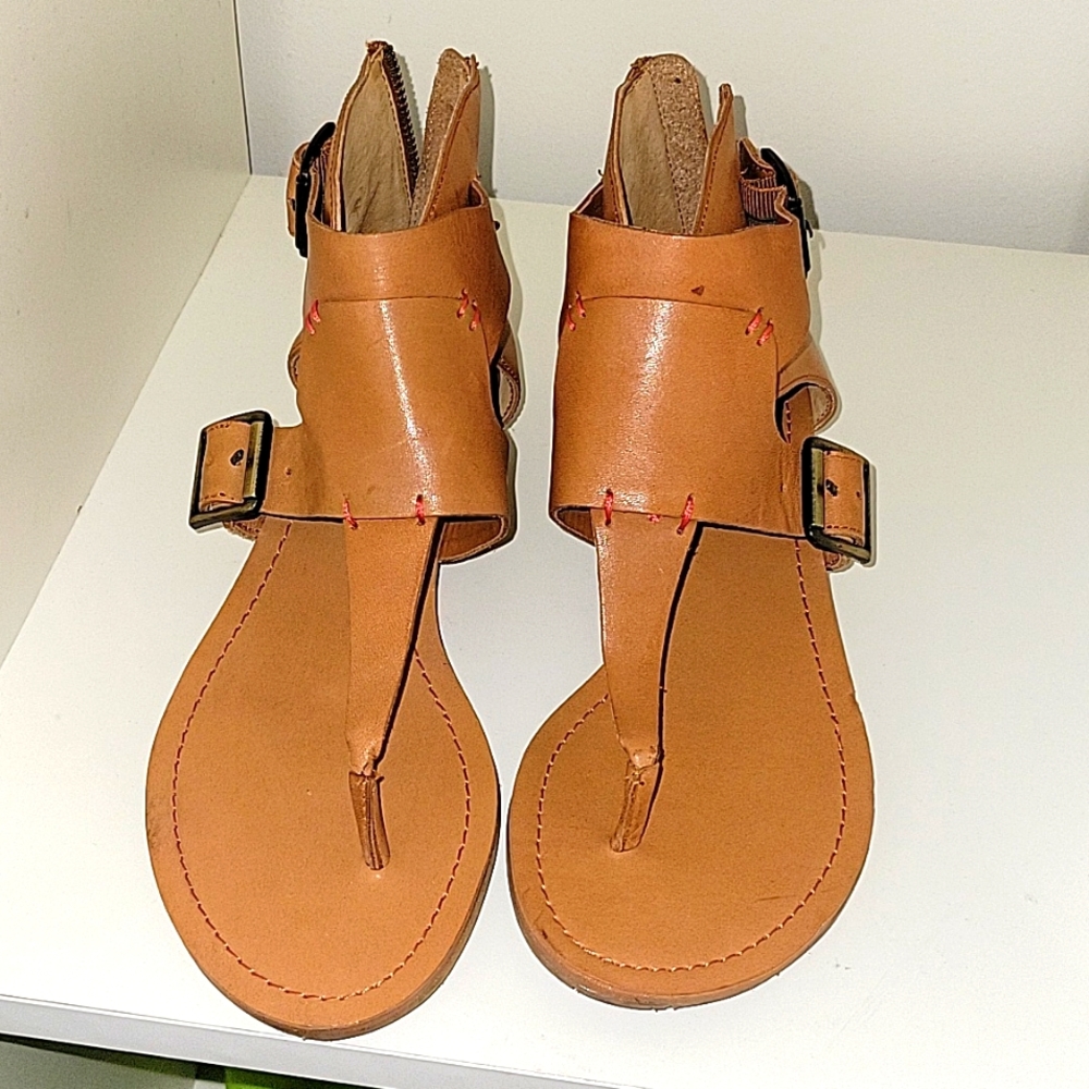 Dolce vita sandal